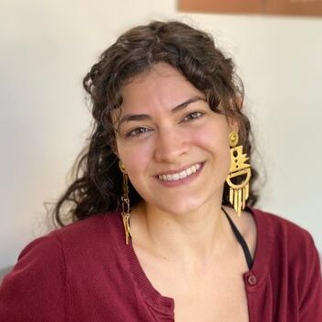 Headshot of Cristina Tono, LICSW at Beacon Therapy Group.