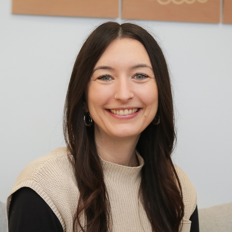 Headshot of Catherine Higgins, LMHC at Beacon Therapy Group.