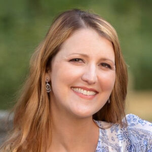 Headshot of Shannon Pickett, PsyD at Beacon Therapy Group.